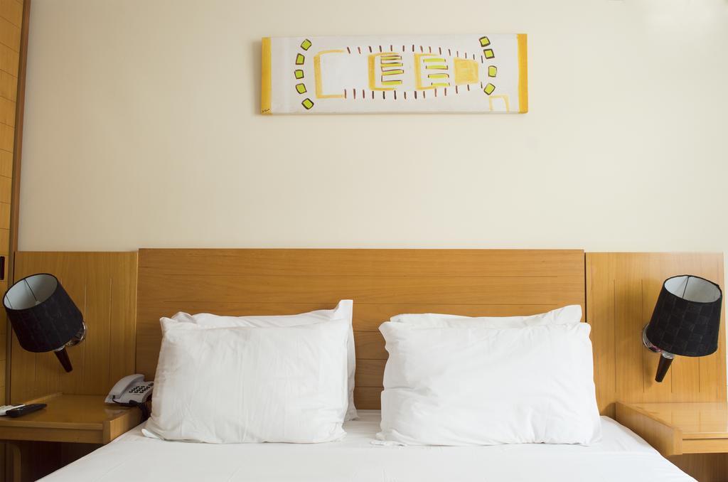 Apartamentos Deluxe Ponta Negra Beach Натал Екстериор снимка
